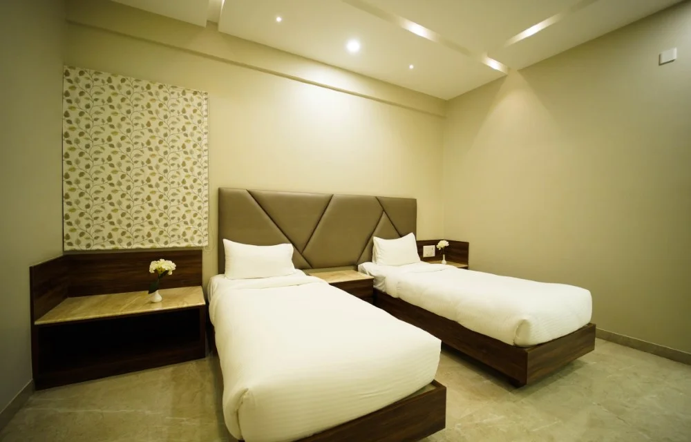 Sun shine hotel